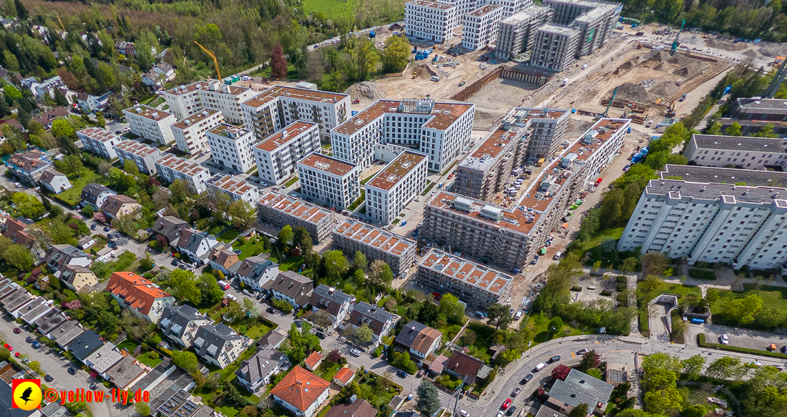 04.05.2023 - Luftbilder vom Alexisqaurtier und Pandion Verde in Neuperlach